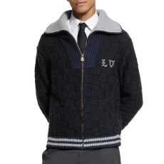 루이비통 다이메 니트 자켓 - 잔디집 공장 【매장 - 리셀가 380만원대】